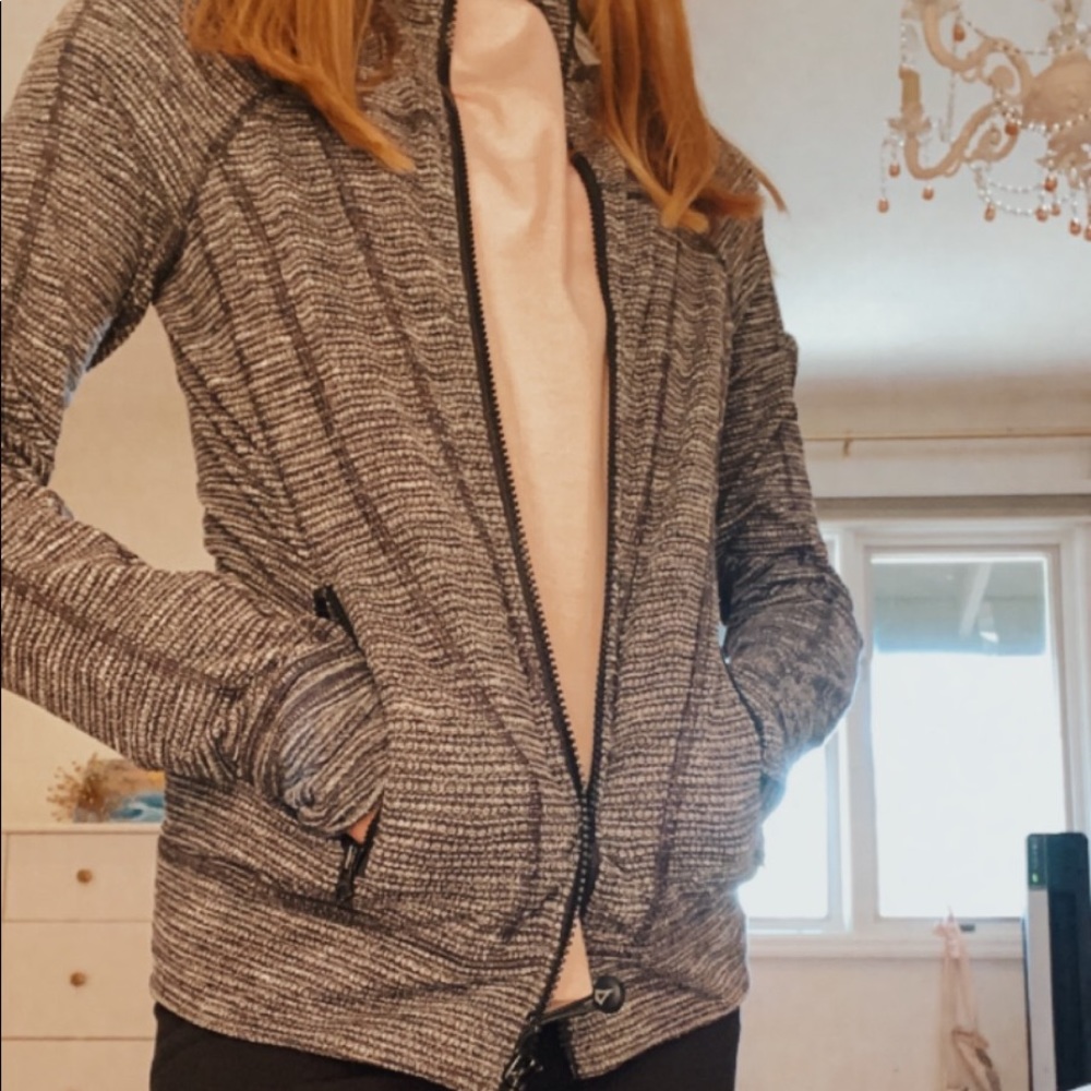 NWOT Size 12 Ivivva jacket!